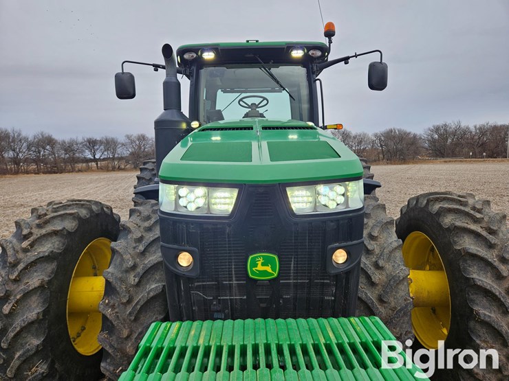2014-john-deere-8345r-image-16