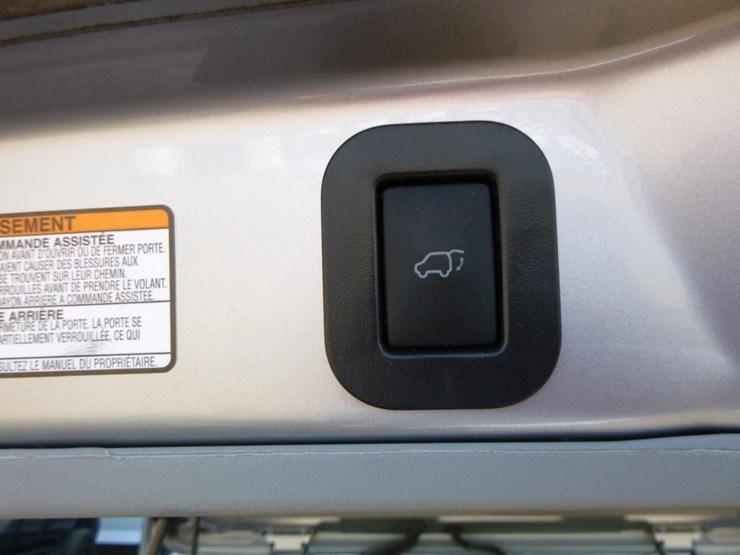 2017-toyota-sienna-image-22