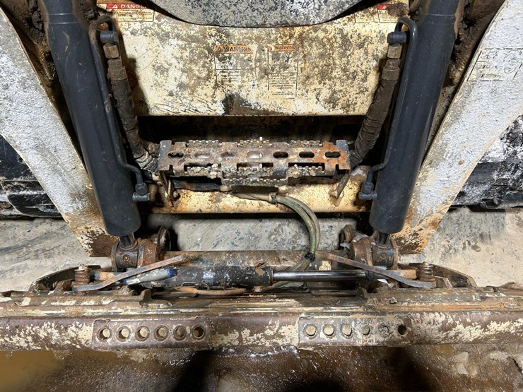 2019-bobcat-t650-image-10