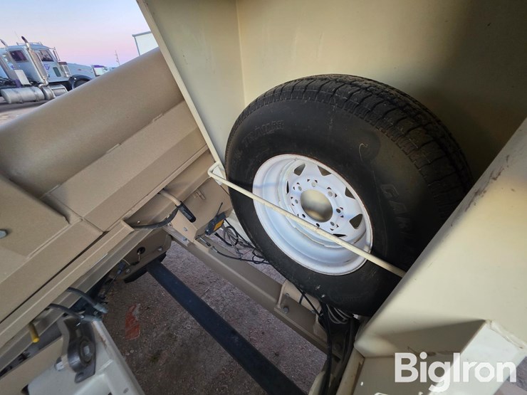 2014-unverferth-3750-image-11