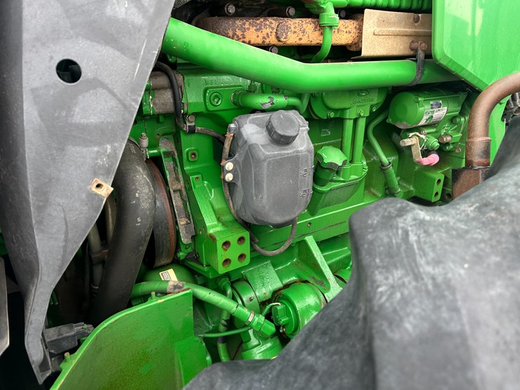 john-deere-8330-image-48