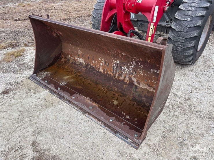 2016-takeuchi-tw65-image-8