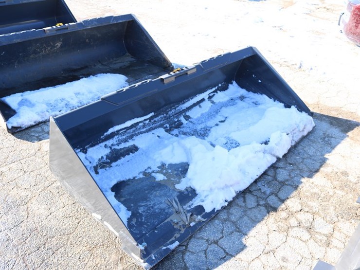 new-holland-78-image-4