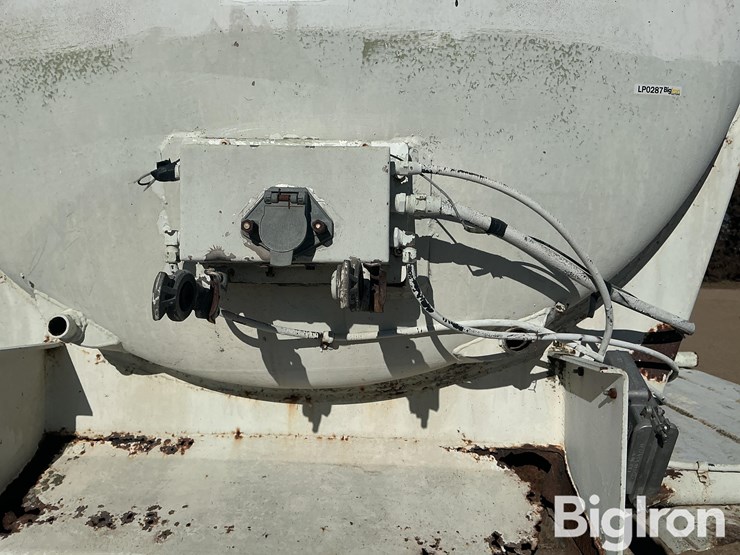 1962-certified-t/a-stainless-steel-tanker-trailer-image-12