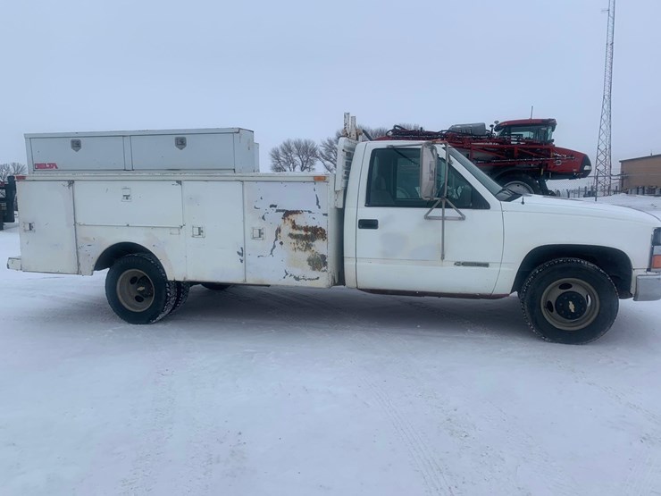 1999-chevrolet-3500-image-4