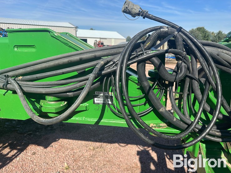 2009-john-deere-1770nt-ccs-image-11