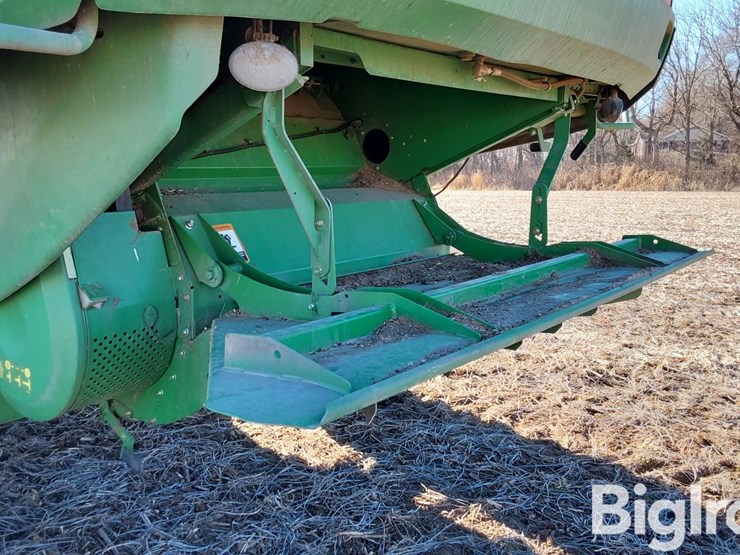 2013-john-deere-s670-image-19