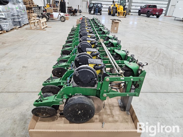 john-deere-1770nt-image-8