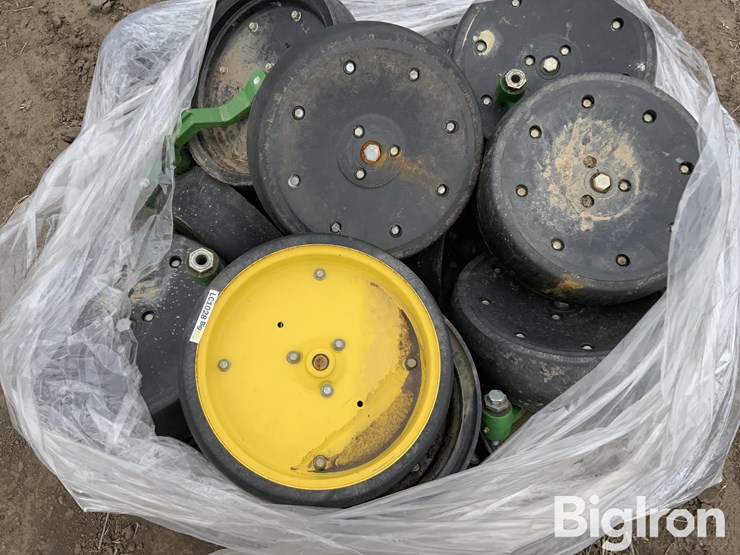 john-deere-1720-image-9