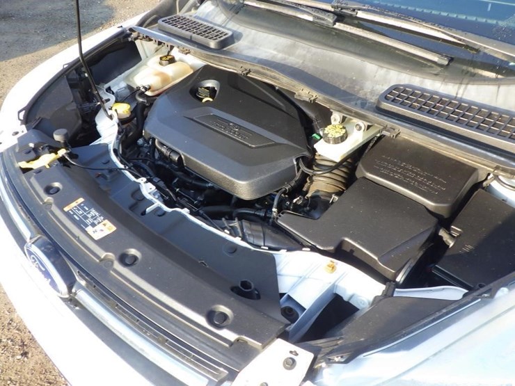 2014-ford-escape-image-10