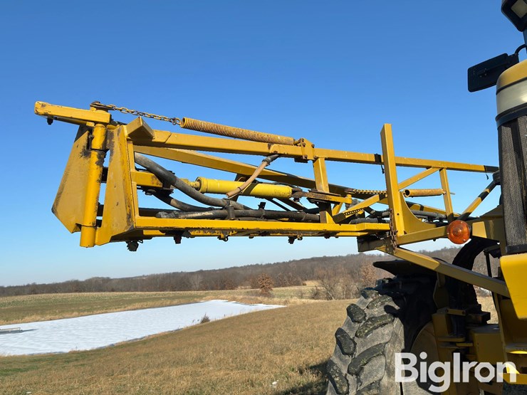 2002-ag-chem-rogator-854-image-13