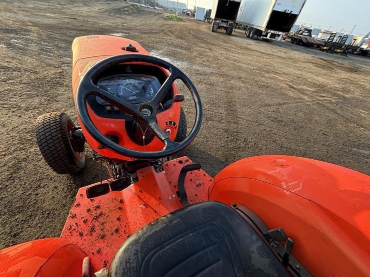 2017-kubota-l4701d-image-21