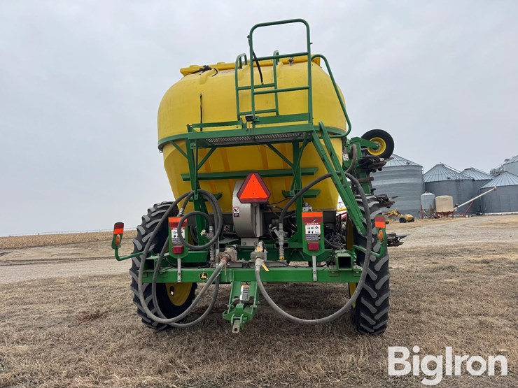 2016-john-deere-2510h-image-4