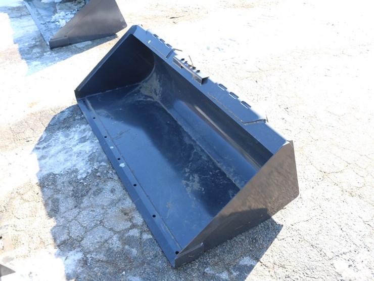 new-holland-66-image-4