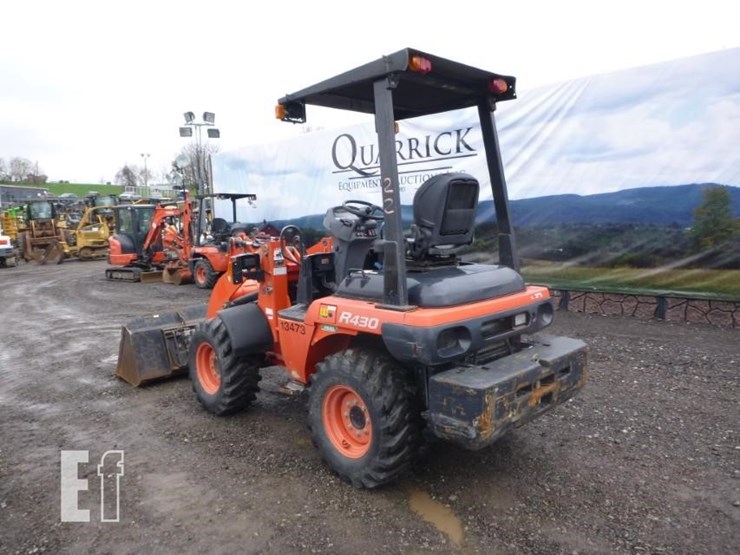 2019-kubota-r430-image-27