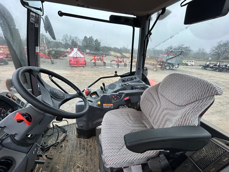 kubota-m6-141-image-15