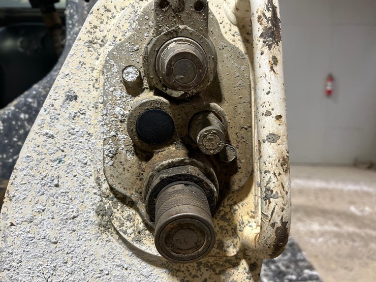 2019-bobcat-t650-image-11