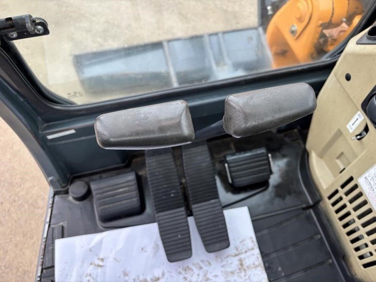 2016-mustang-800z-image-28