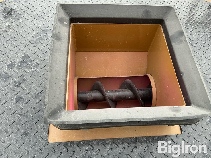 2023-strobel-4box-image-18