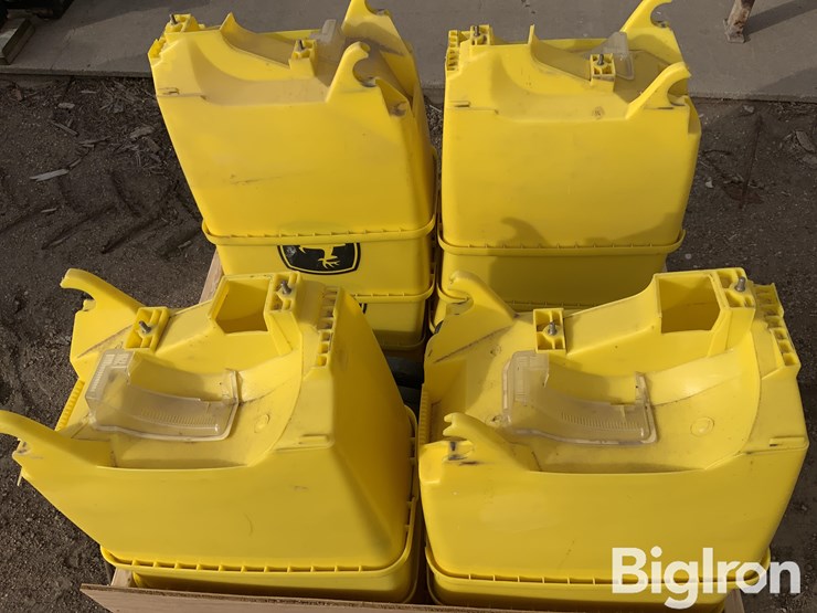 john-deere-16-image-10