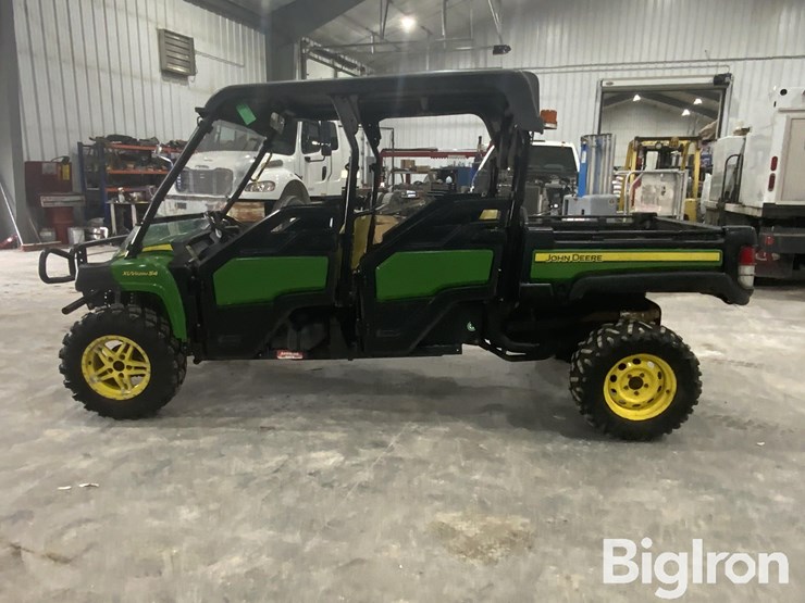 2019-john-deere-gator-image-8