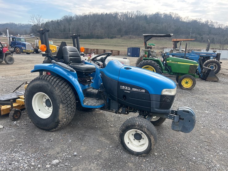 new-holland-1530-image-3