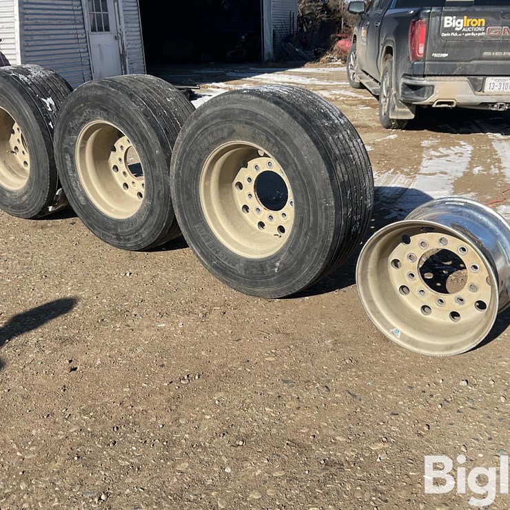 WILSON GRAIN TRAILER