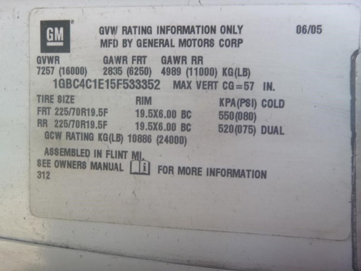 2005-chevrolet-4500-flatbed-truck-image-20