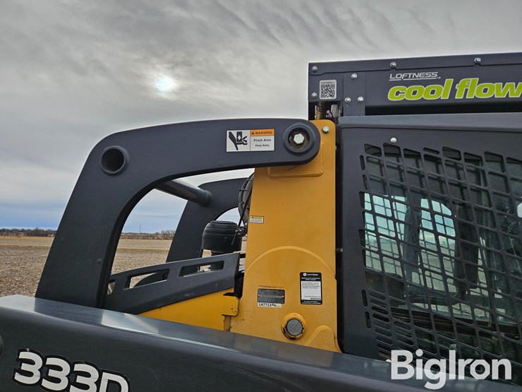 2012-deere-333d-image-17