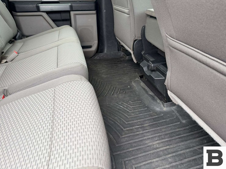 2018-ford-f350-image-28