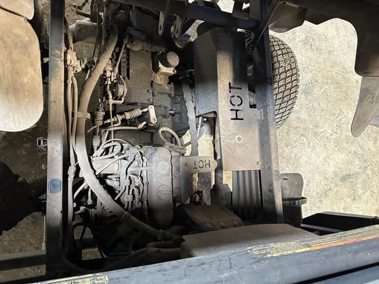 kubota-rtv900-image-15