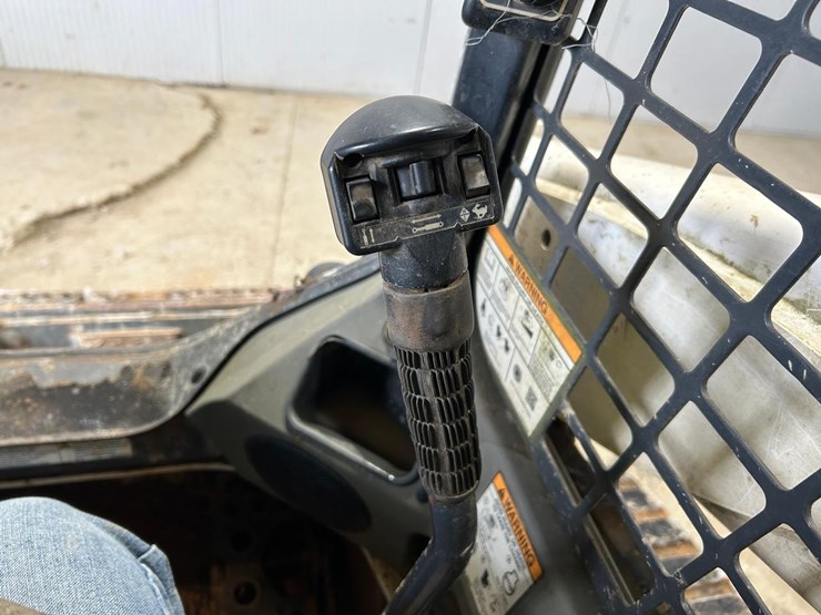 2019-bobcat-t650-image-23