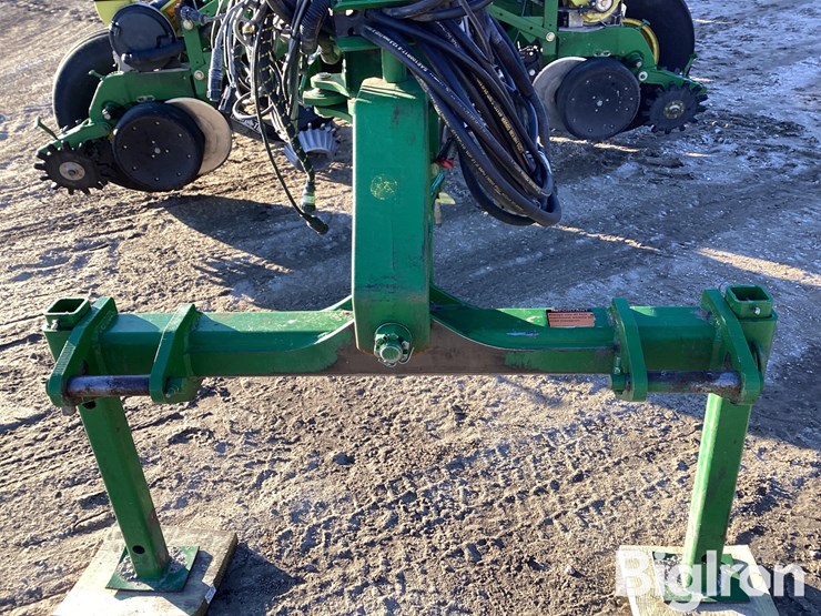 2006-john-deere-1770nt-image-9