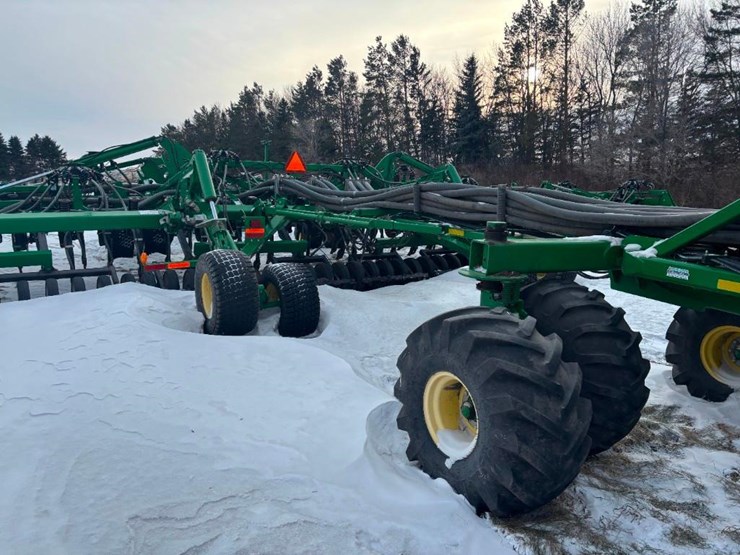 2015-john-deere-1835-image-20