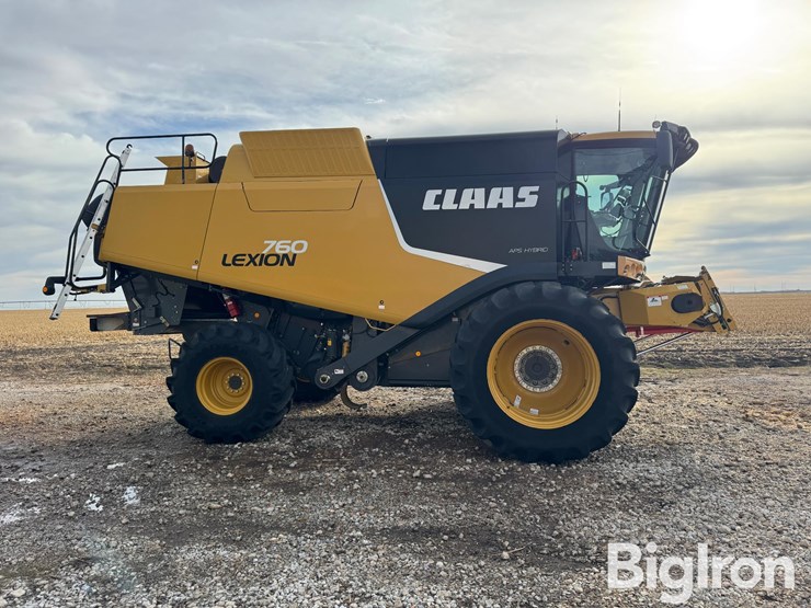 2012-claas-lexion-760-image-4