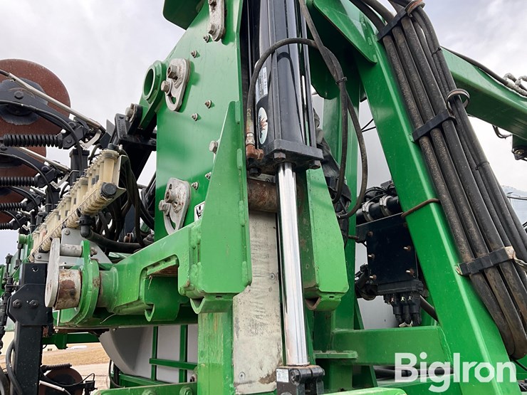 2019-unverferth-nutrimax-2600-image-20