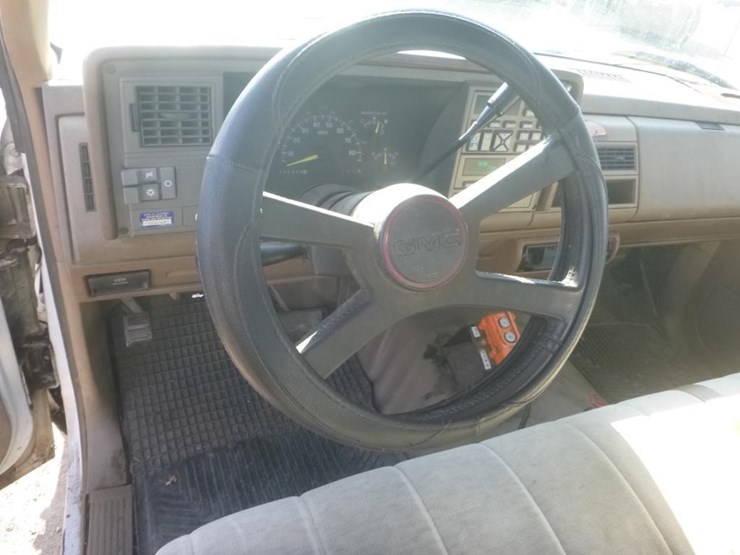 1994-gmc-3500-image-14