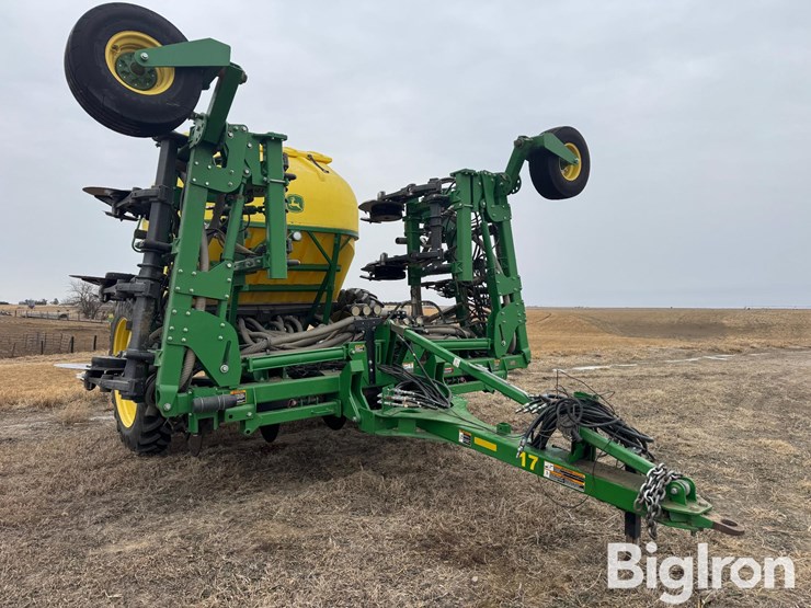 2016-john-deere-2510h-image-7