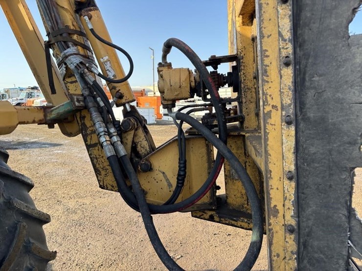 2005-john-deere-7220-image-12