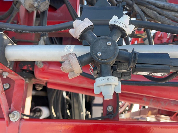 2017-4440-patriot-sprayer-image-11