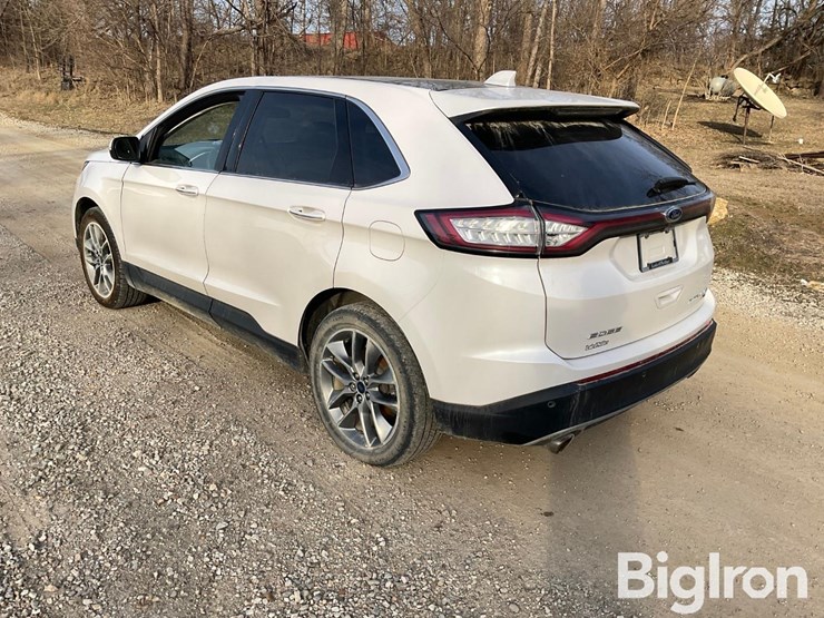 2016-ford-edge-titanium-image-7