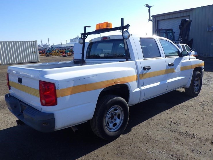 2007-dodge-dakota-image-3