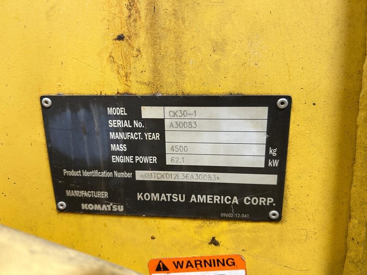komatsu-ck30-skid-steer-loader-image-26
