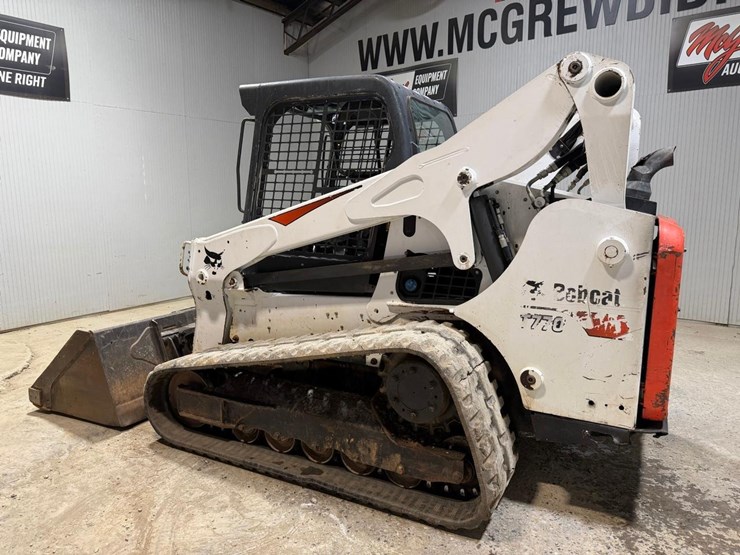 2017-bobcat-t770-image-3