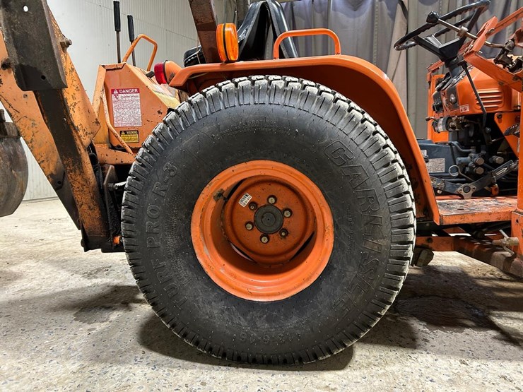 kubota-b8200-image-15