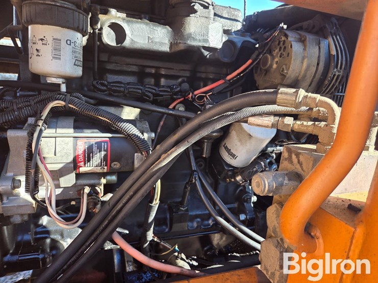 lull-644b-37-image-16