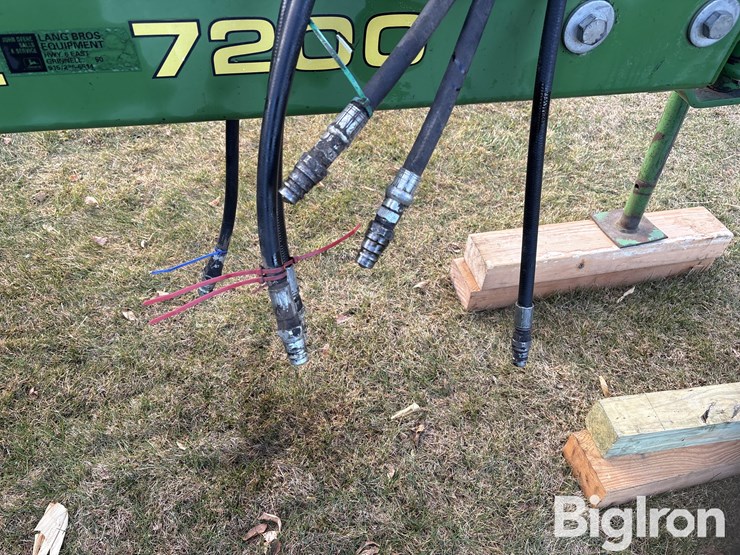 john-deere-7200-image-18