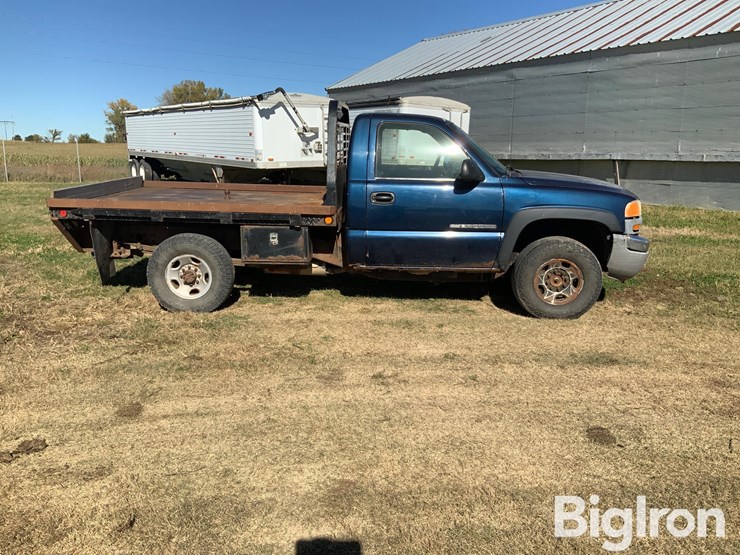 2006-gmc-sierra-2500-image-4
