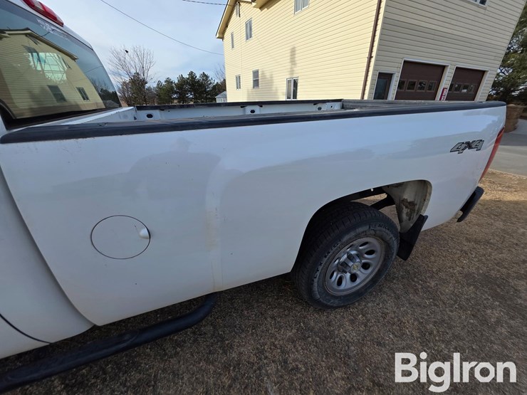 2012-chevrolet-silverado-1500-image-15