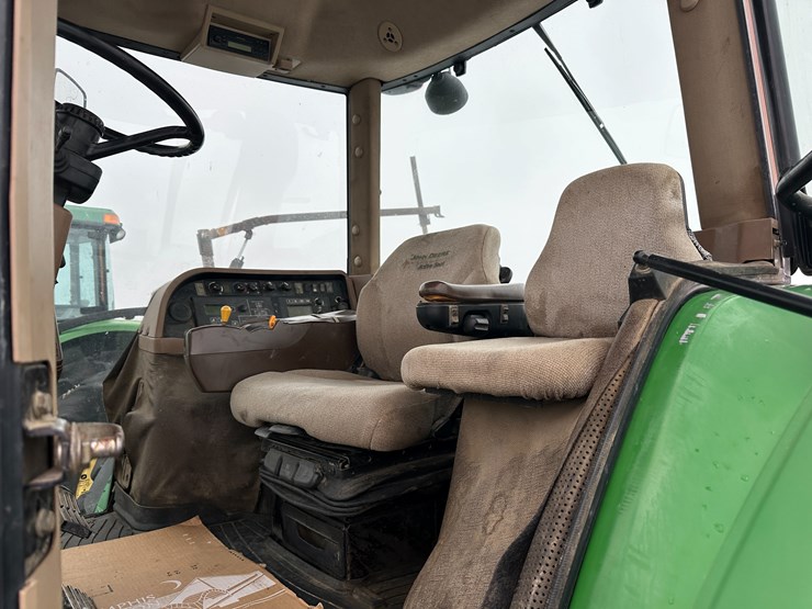 2008-john-deere-8430-image-45